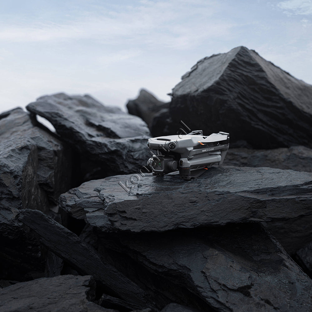 Dron Quadcopter DJI Mavic 3 Classic DJI RC / Fly More Combo