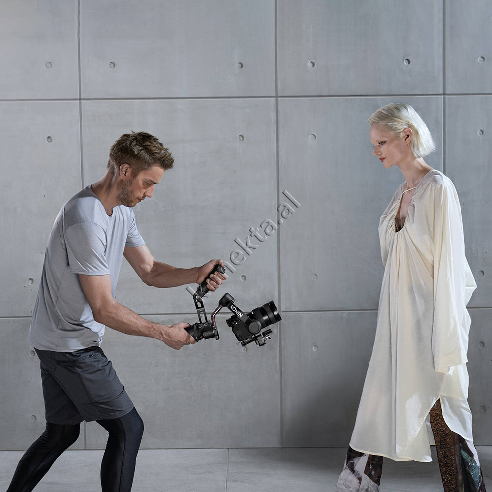 Stabilizues Kamere Gimbal Me 3 Akse DJI RS3 / DJI RS3 Combo
