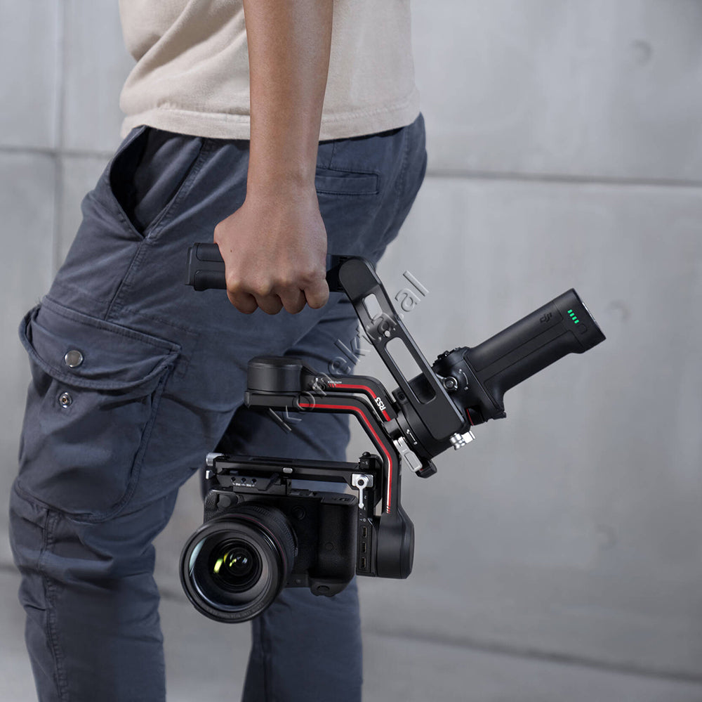 Stabilizues Kamere Gimbal Me 3 Akse DJI RS3 / DJI RS3 Combo