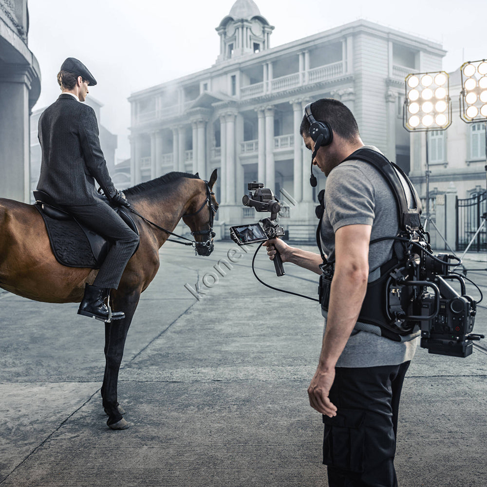 Stabilizues Kamere Gimbal Me 3 Akse DJI RS3 Pro / DJI RS3 Pro Combo