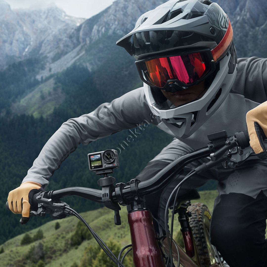 Kamera Sportive DJI Osmo Action 4 Adventure Combo
