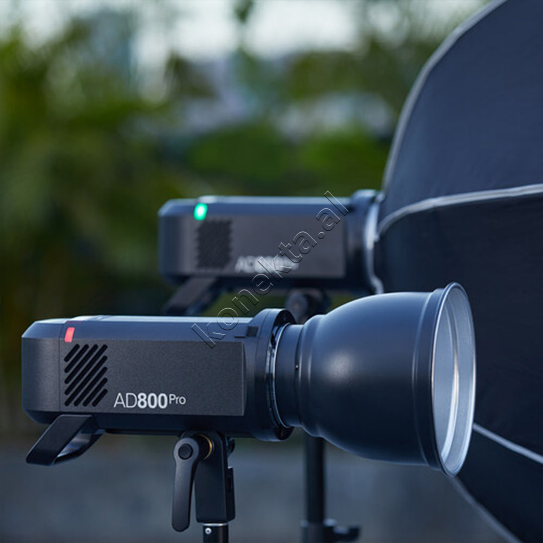 Blic Flash LED Profesional Godox AD800Pro