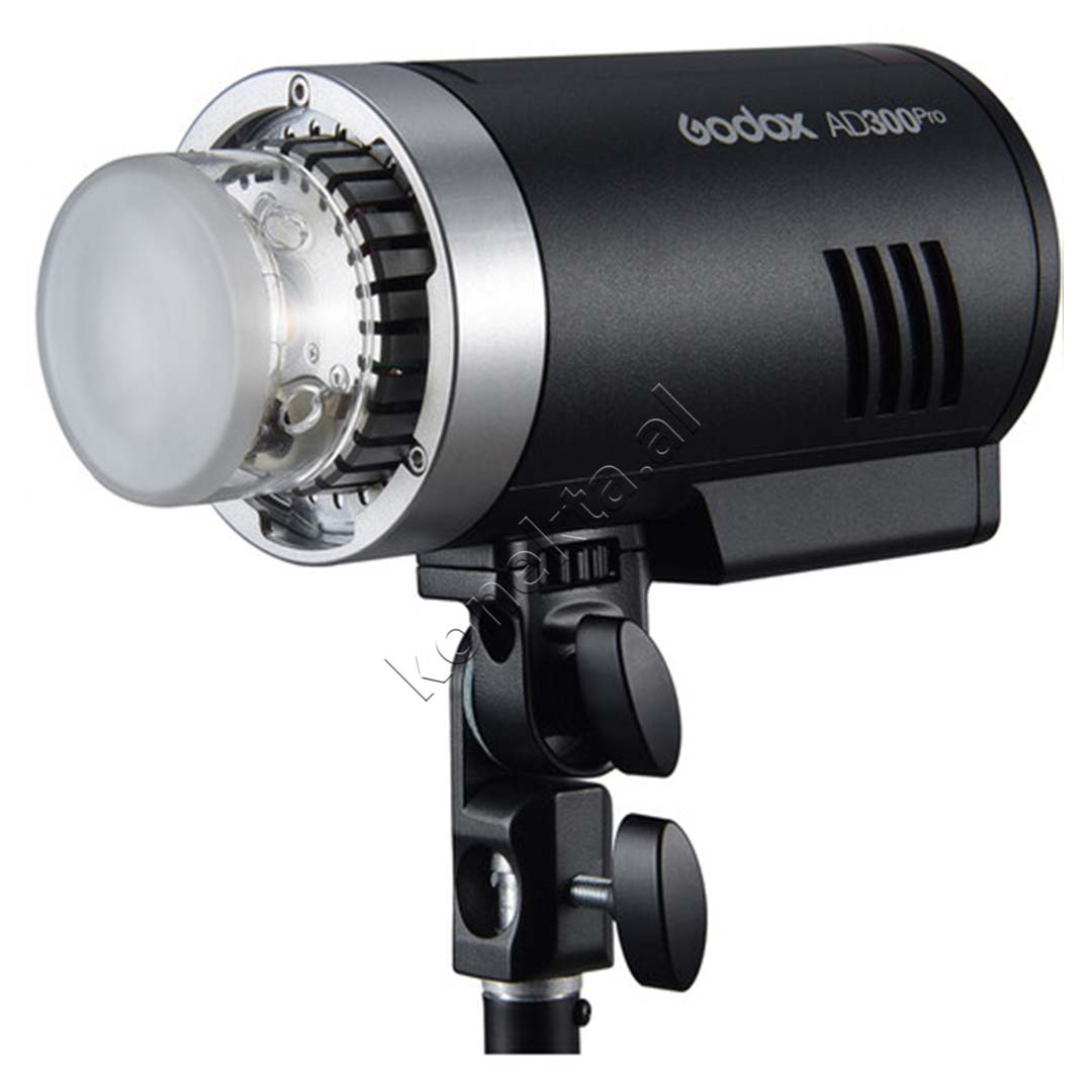 Blic Flash LED Profesional Godox AD300Pro