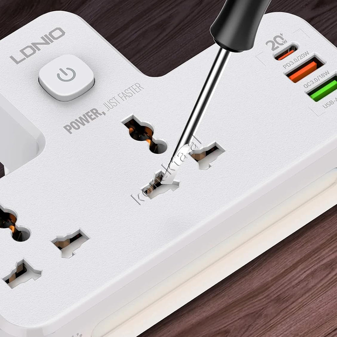 Multiprize 2 Vendeshe Me 3 Porta Karikimi Te Shpejte dhe Dritë Nate LED