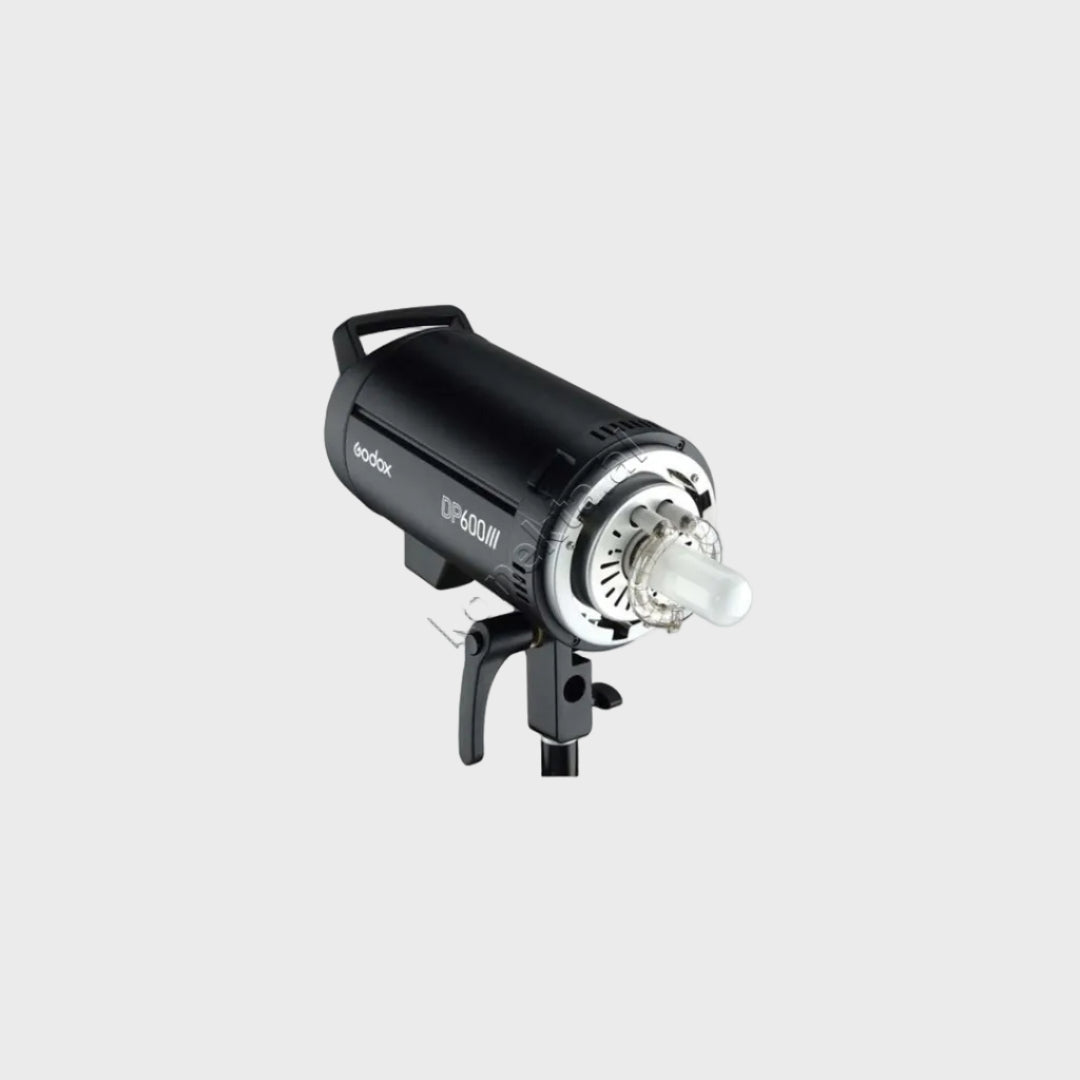 Blic Flash LED Profesional 600Ws Godox DP600III