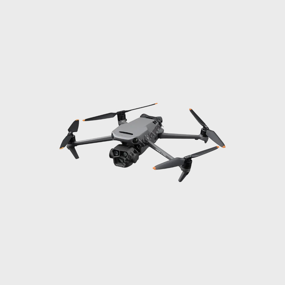 Dron Quadcopter DJI Mavic 3 Pro Fly More Combo RC 3 bateri 