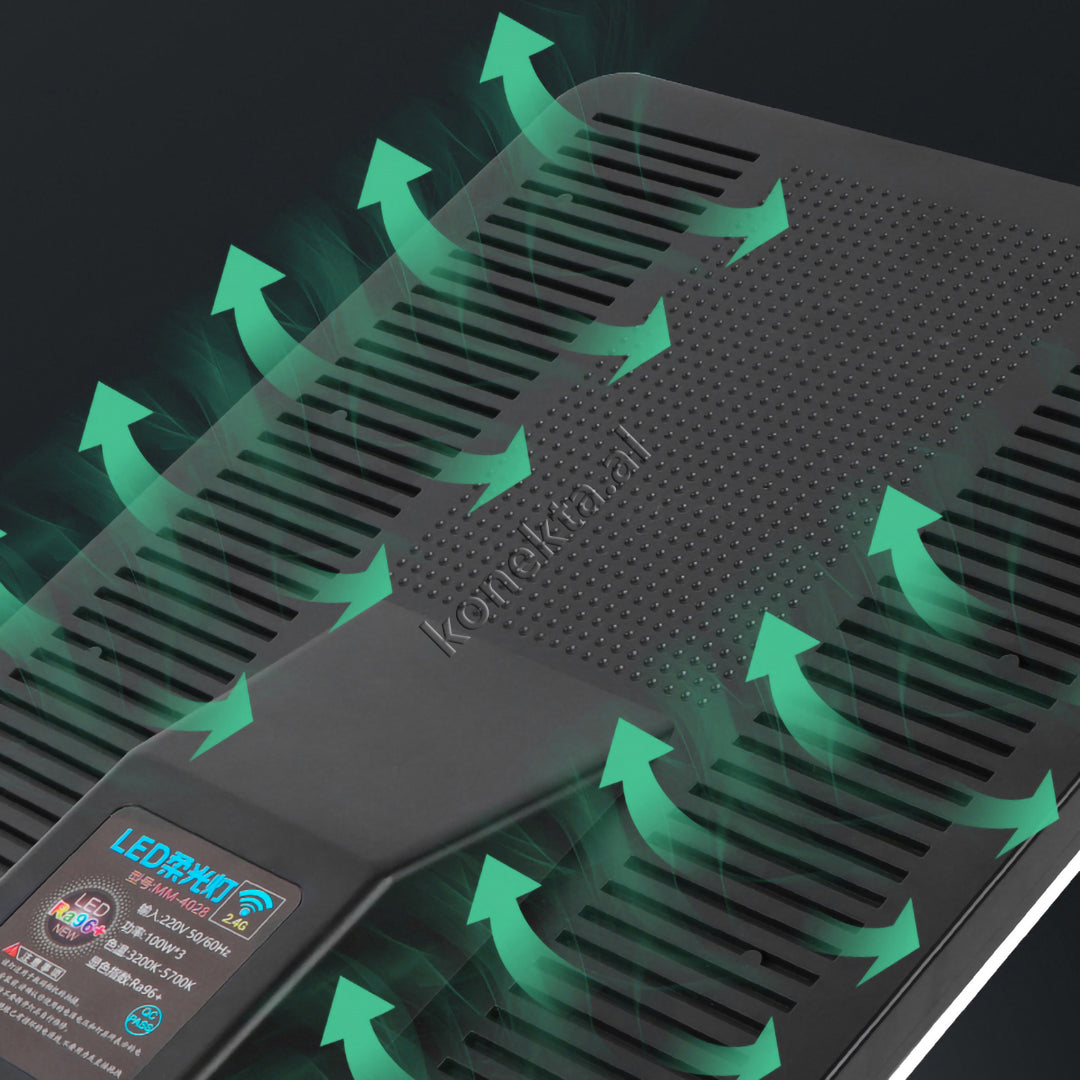 Trekembesh (Tripod) Me Drite LED 18.5" Me Super Ndriçim Qe Reflekton Ngjyrat Origjinale