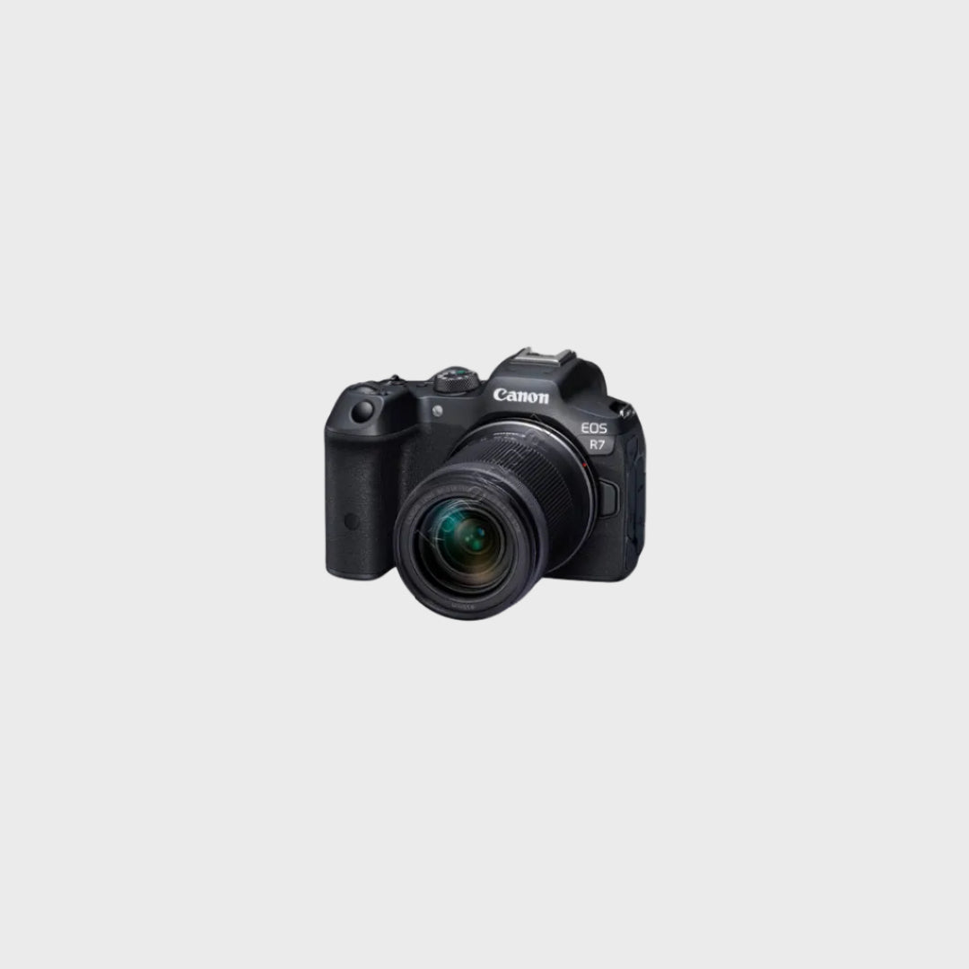 Kamera Digjitale Profesionale Canon EOS R7 Me Lente 18-150mm
