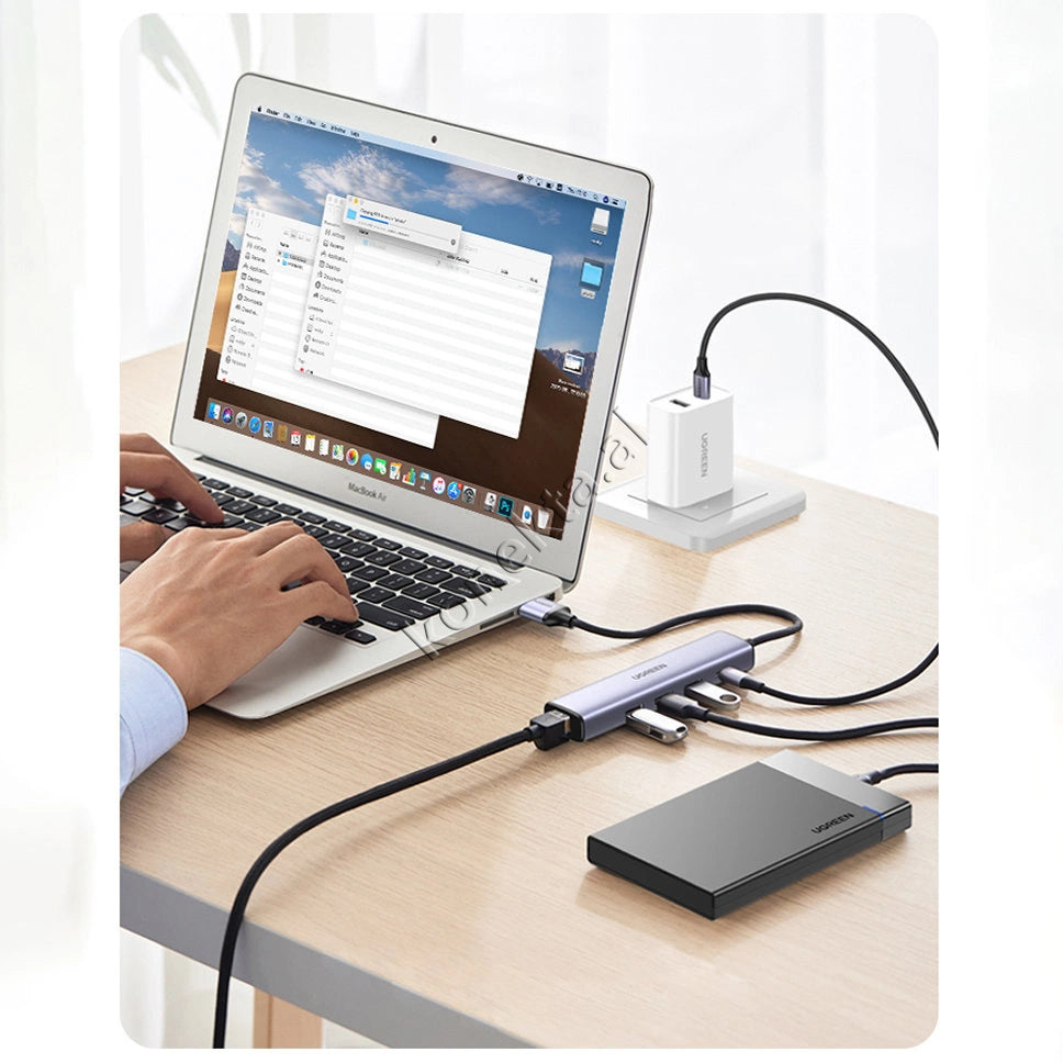 Adaptor HUB UGreen Me Shumë Porta 4 në 1