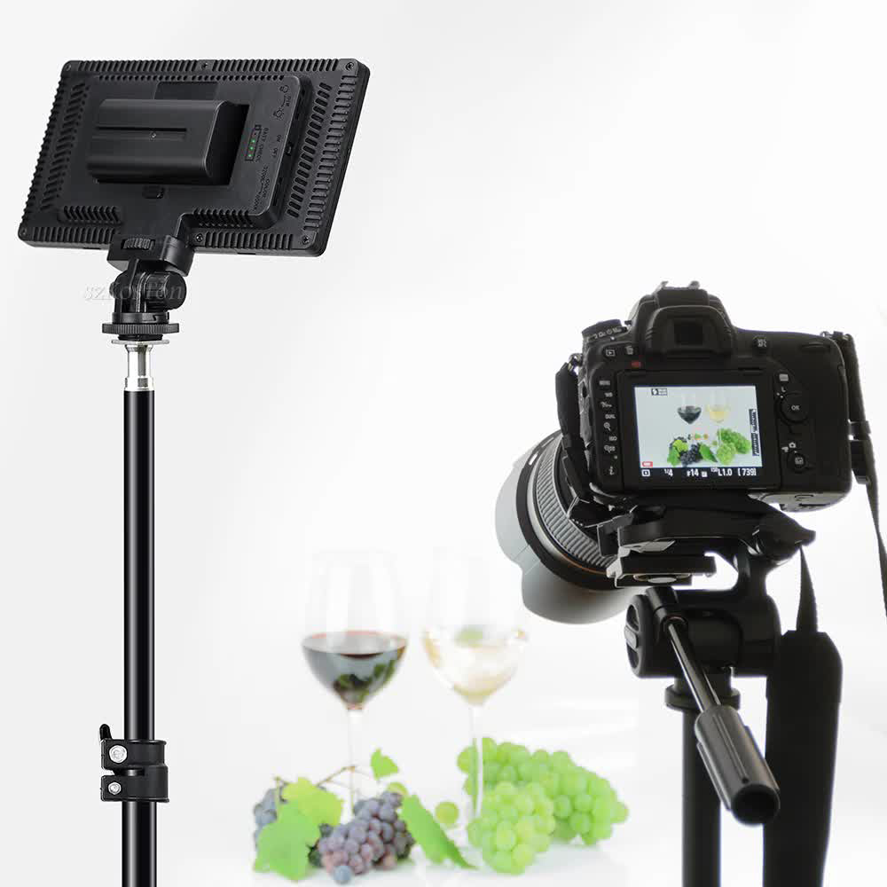 Trekembesh ( Tripod ) Me Drite LED Profesionale