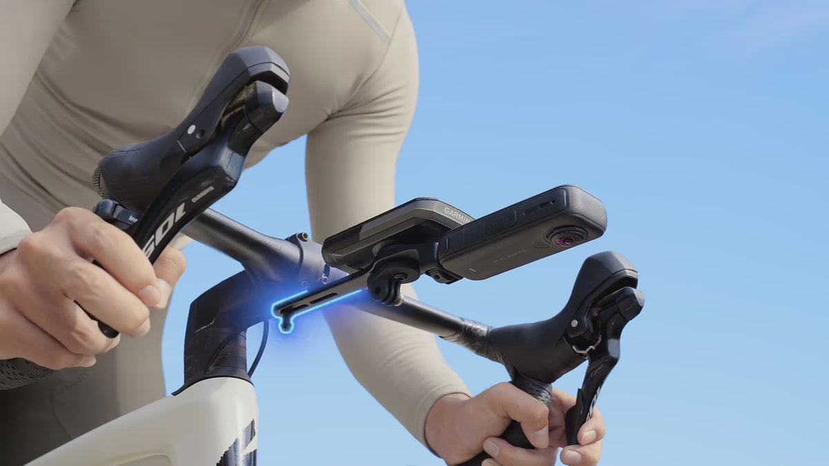 Load video: Kamera Sportive 360° Insta360 X4 Air Standard Bundle
