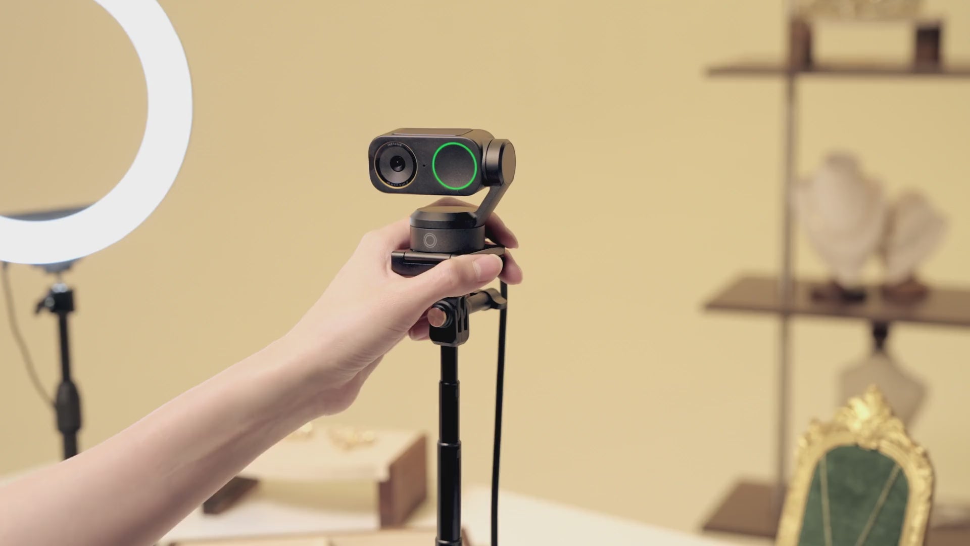 Load video: Kamera Profesionale Webcam 4K Insta360 Link 2 Pro Standard Bundle